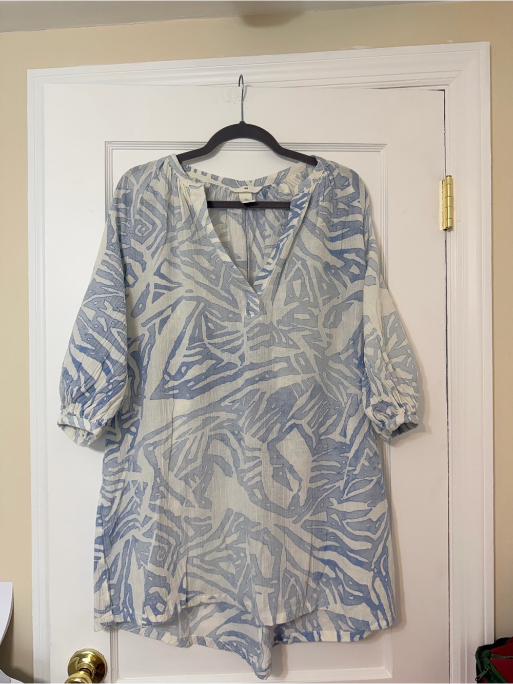 H&M Blue and Cream Printed V-Neck Tunic
